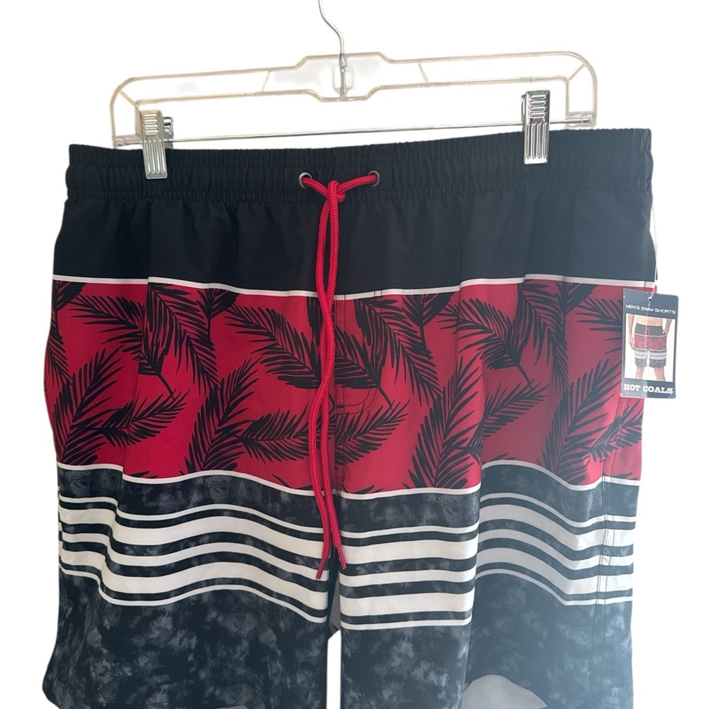 New‎ With Tags Men’s Hot Coals Swim Trunks Sz Large Red Black Palms Back Pocket